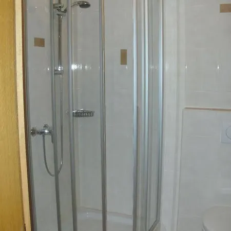 شقة Haus Alpina